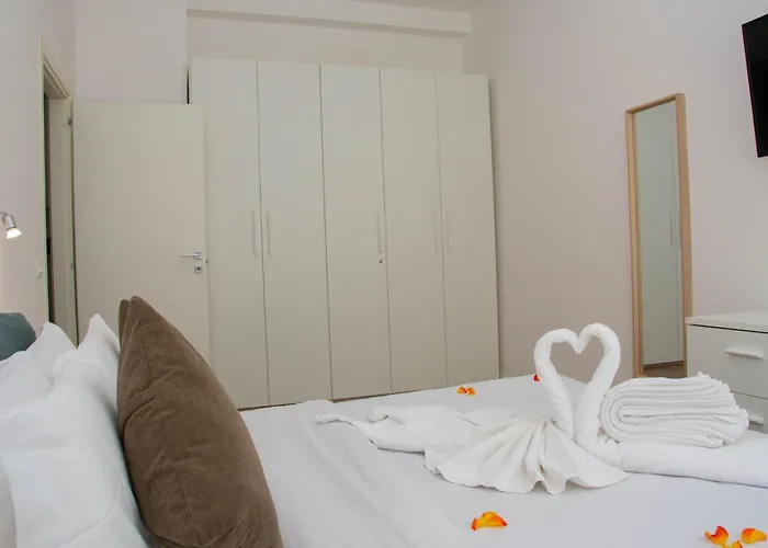 Cimiano Apartment